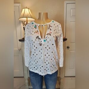 Joyce & Girls Size M Embroidered White Eyelet Top